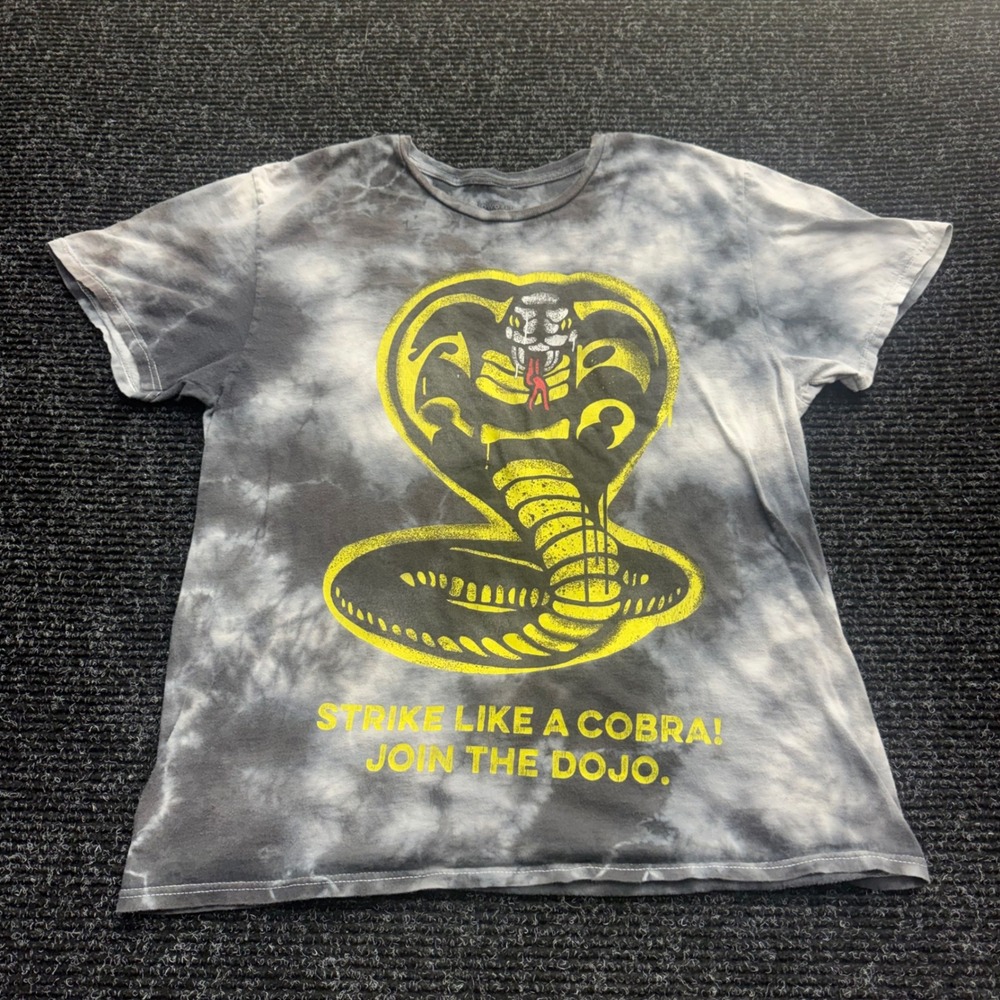 Bioworld Cobra Kai Tie Dye T-Shirt Mens Medium Strike Like A Cobra Dojo Grey